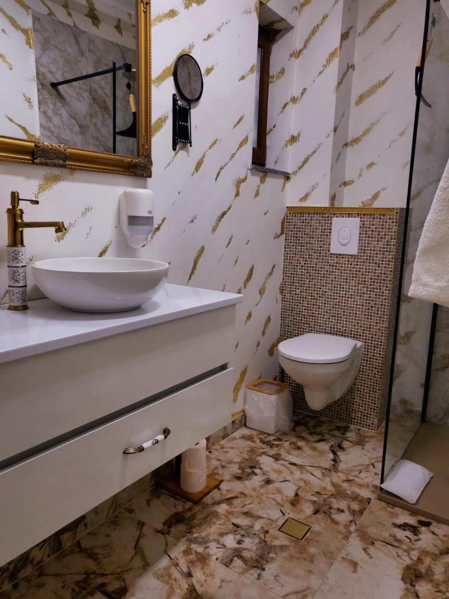 Lemon Breeze Apartment คอนสตันซา ภายนอก รูปภาพ